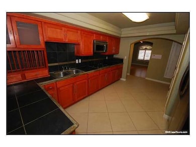 11032 Don January Dr, El Paso, TX 79935 - photo 4