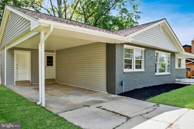 701 Bricker Dr, Fort Washington, MD 20744 - photo 2