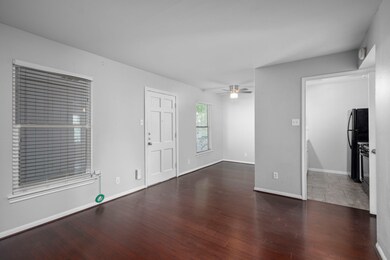 1710 Indiana St unit 12, Houston, TX 77006 - photo 4
