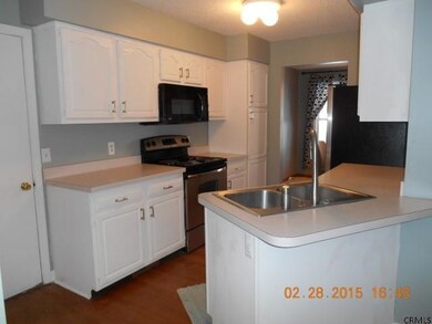 796 Schuyler Way, Ballston Spa, NY 12020 - photo 4