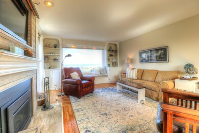 Living Room 3