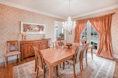 3933 Farber Ct-39