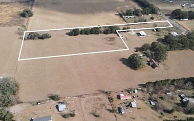 1109 SW Howell St, Lake City, FL 32024 - photo 4