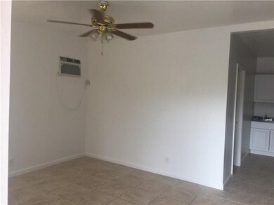 2211 Greene St unit 9, Hollywood, FL 33020 - photo 3