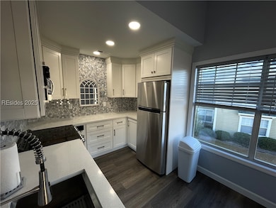 Beautiful brand new kitchen