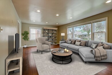 802 Manchester Ave, Westchester, IL 60154 - photo 4