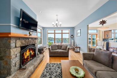 61 - 38 West Main Street - Vinalhaven -