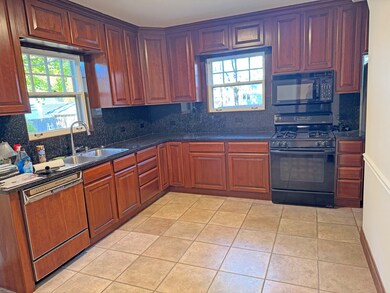 366 E Wisconsin Ave, Lake Forest, IL 60045 - photo 5