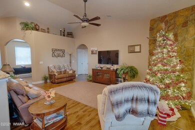 820 E Pine Ln, Show Low, AZ 85901 - photo 6
