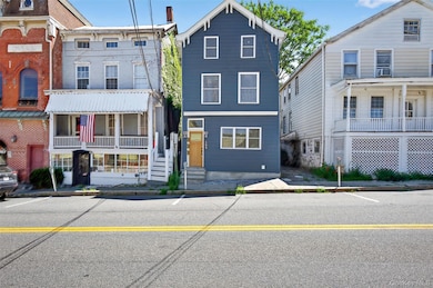 165 W Main St unit 3, Goshen, NY 10924 - photo 2