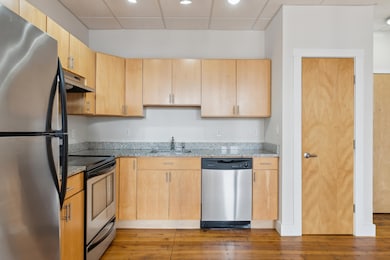 Fantastic One Bedroom: 18-419