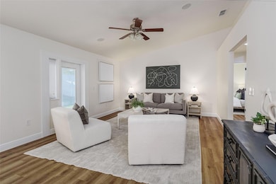 6610 Crescent Loop, Winter Haven, FL 33884 - photo 5