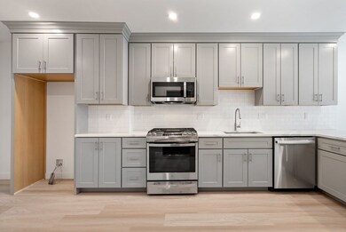 10 Fleet St unit 2, Boston, MA 02113 - photo 2