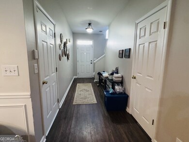 Entryway/foyer