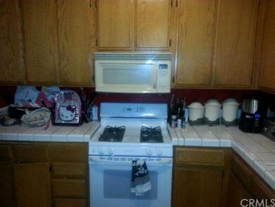 A LOT OF CABINET SPACE