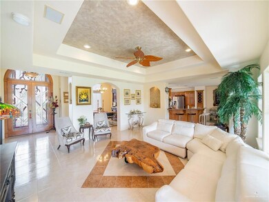 2812 Fuente de Paz, Edinburg, TX 78539 - photo 2