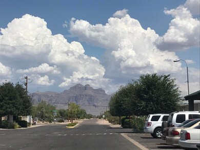 Mountain View at Entrance Broadwalk Esta