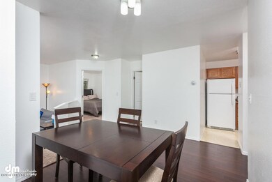 Dining Area 20160803-DW-8981-SMALL