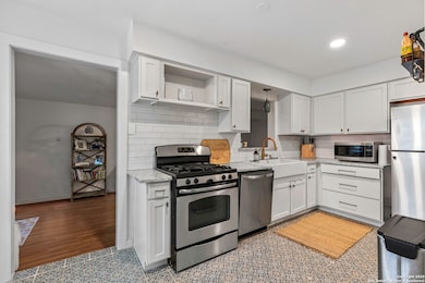 403 Karen Ln, San Antonio, TX 78209 - photo 5