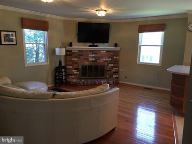 9520 Burning Branch Rd, Burke, VA 22015 - photo 2