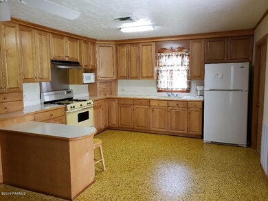 1261 Phillip Ave, Eunice, LA 70535 - photo 6