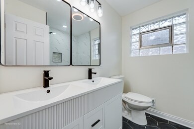 1319 E 89th St, Chicago, IL 60619 - photo 4