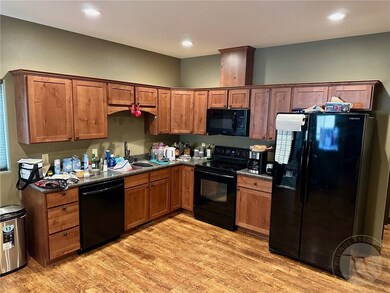 711 and 713 N 17th St, Billings, MT 59101 - photo 4