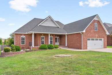 1541 Edgewater Ln, Clarksville, TN 37043 - photo 3