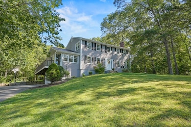 14 Longview Ave, Webster, MA 01570 - photo 2