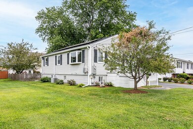 140 Carman St, Cranston, RI 02910 - photo 3