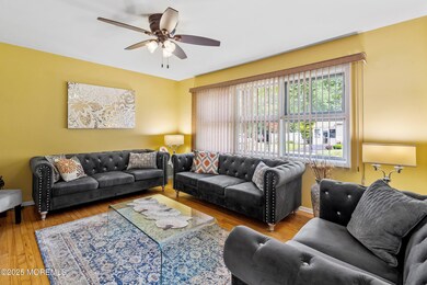 19 Huxley Dr, Old Bridge, NJ 08857 - photo 7