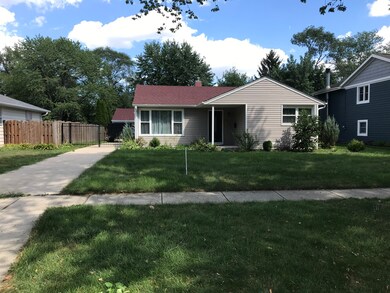 2204 Robin Ln, Rolling Meadows, IL 60008 - photo 2