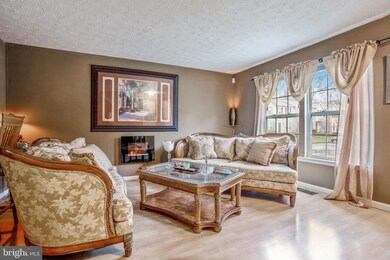 88 Gwynnswood Rd, Owings Mills, MD 21117 - photo 4