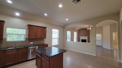 122 Black Swan Place, Magnolia, TX 77354 - photo 5