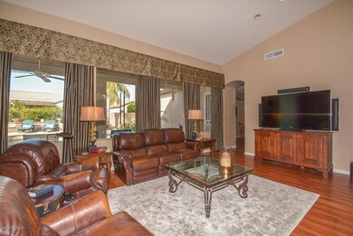 Living Room2