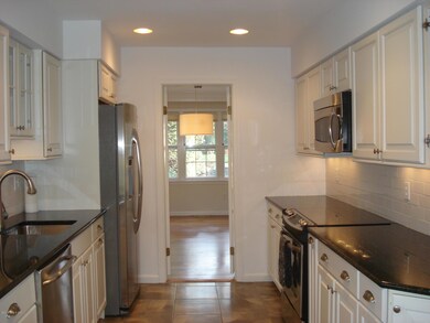 14 Georgetown N unit 14, Greenwich, CT 06831 - photo 5