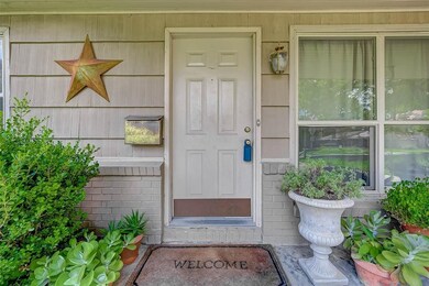 1709 Ronson Rd, Houston, TX 77055 - photo 6