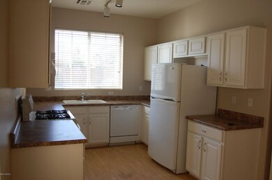 Kitchen2