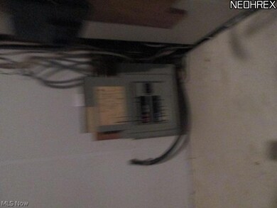 341 Mcclain Ave, Coshocton, OH 43812 - photo 6