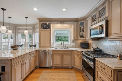 49 Monica Dr, Nashua, NH 03062 - photo 5