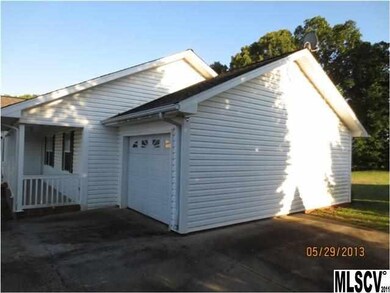 129 Wheatland Ln, Statesville, NC 28625 - photo 2