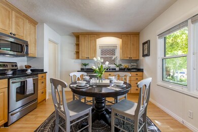 8_Dining-Room_1800x1200_3541454