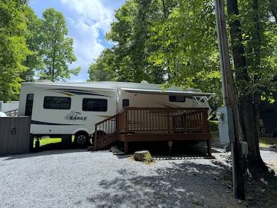 141 Serenity Cir unit 141 & 142, Cosby, TN 37722 - photo 4