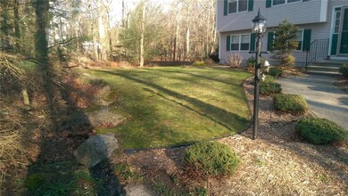 880 Whaley Hollow Rd, Coventry, RI 02816 - photo 4