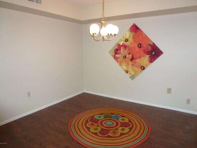 Large Eat in Kitchen / Dining