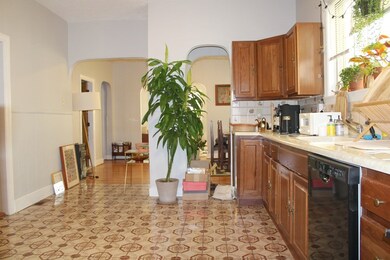 311 Cardinal Medeiros Ave unit 1, Cambridge, MA 02141 - photo 5