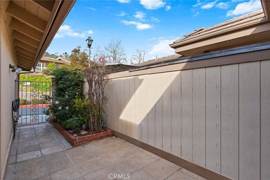 8519 Circle r Valley Ln, Escondido, CA 92026 - photo 4
