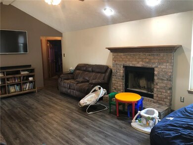 1561 White Oak Ct, Franklin, IN 46131 - photo 4