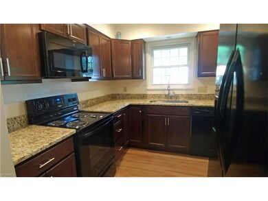 1080 Kevin Dr, Akron, OH 44313 - photo 2