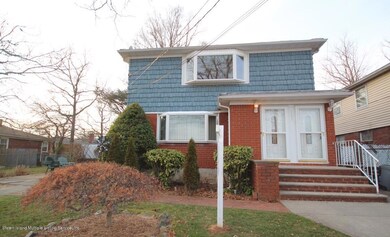 127 Hooper Ave, Staten Island, NY 10306 - photo 2
